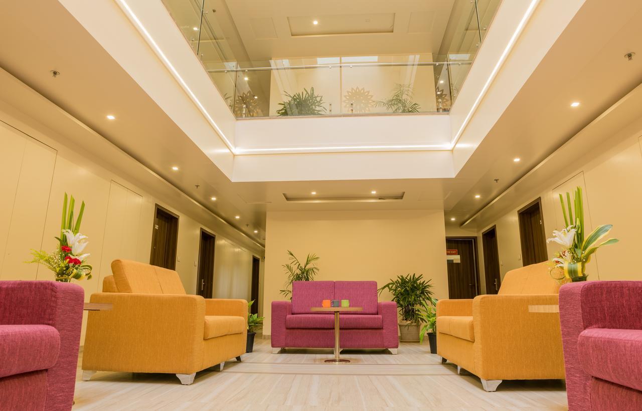 Hotel Grand Rio Nászik Kültér fotó