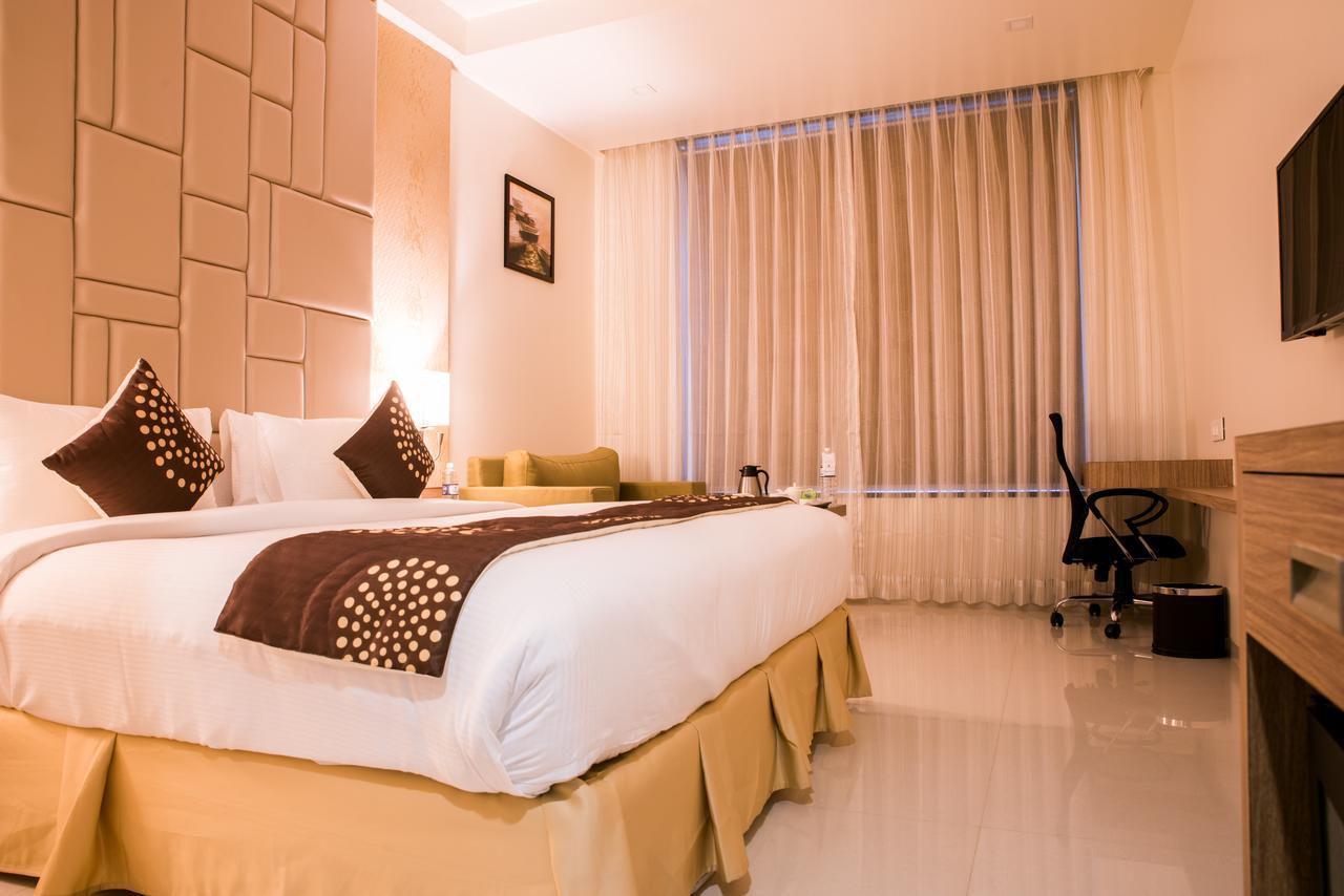 Hotel Grand Rio Nászik Kültér fotó