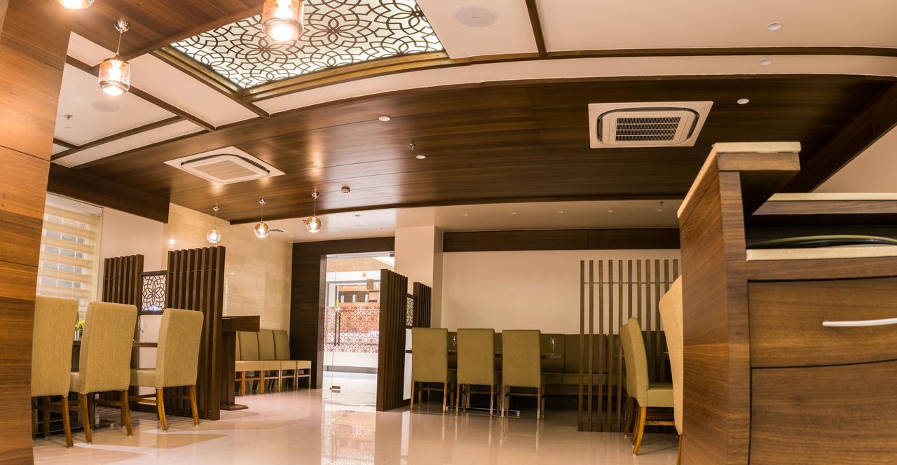 Hotel Grand Rio Nászik Kültér fotó